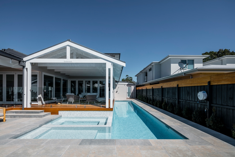 Small Compact Concrete Pools