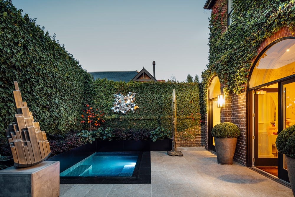 Discover the best concrete pool designs for small backyards with Aloha Pools. From compact lap pools to custom shapes, find the perfect pool for your space.