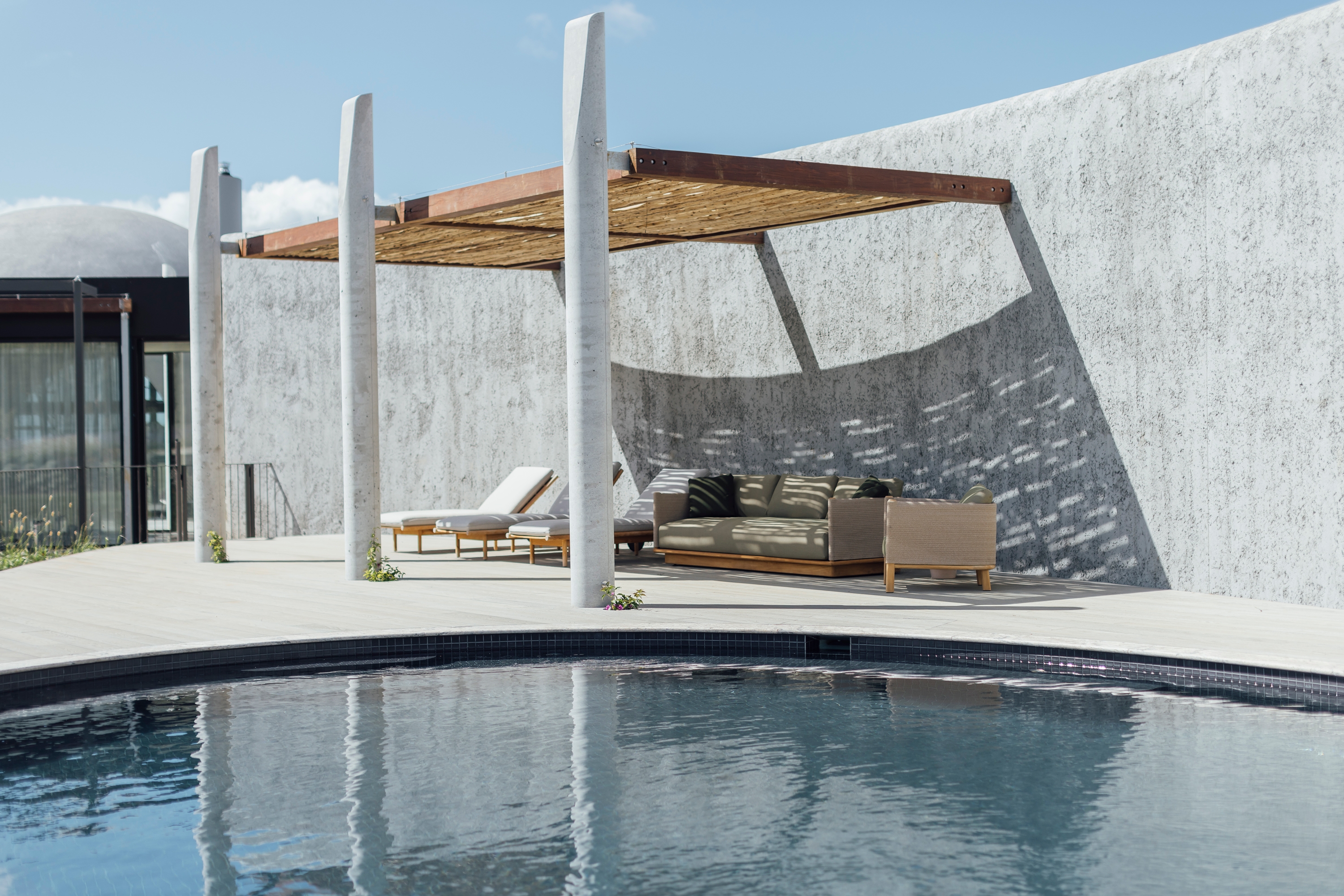 Aloha Pools - Arcadian House