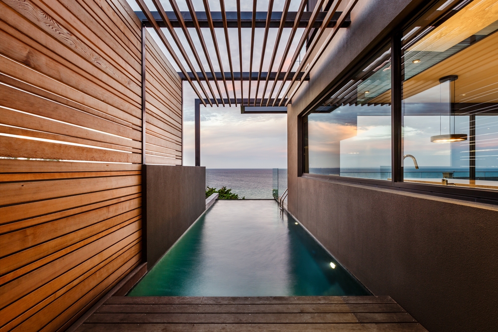 Small Backyard Concrete Pools