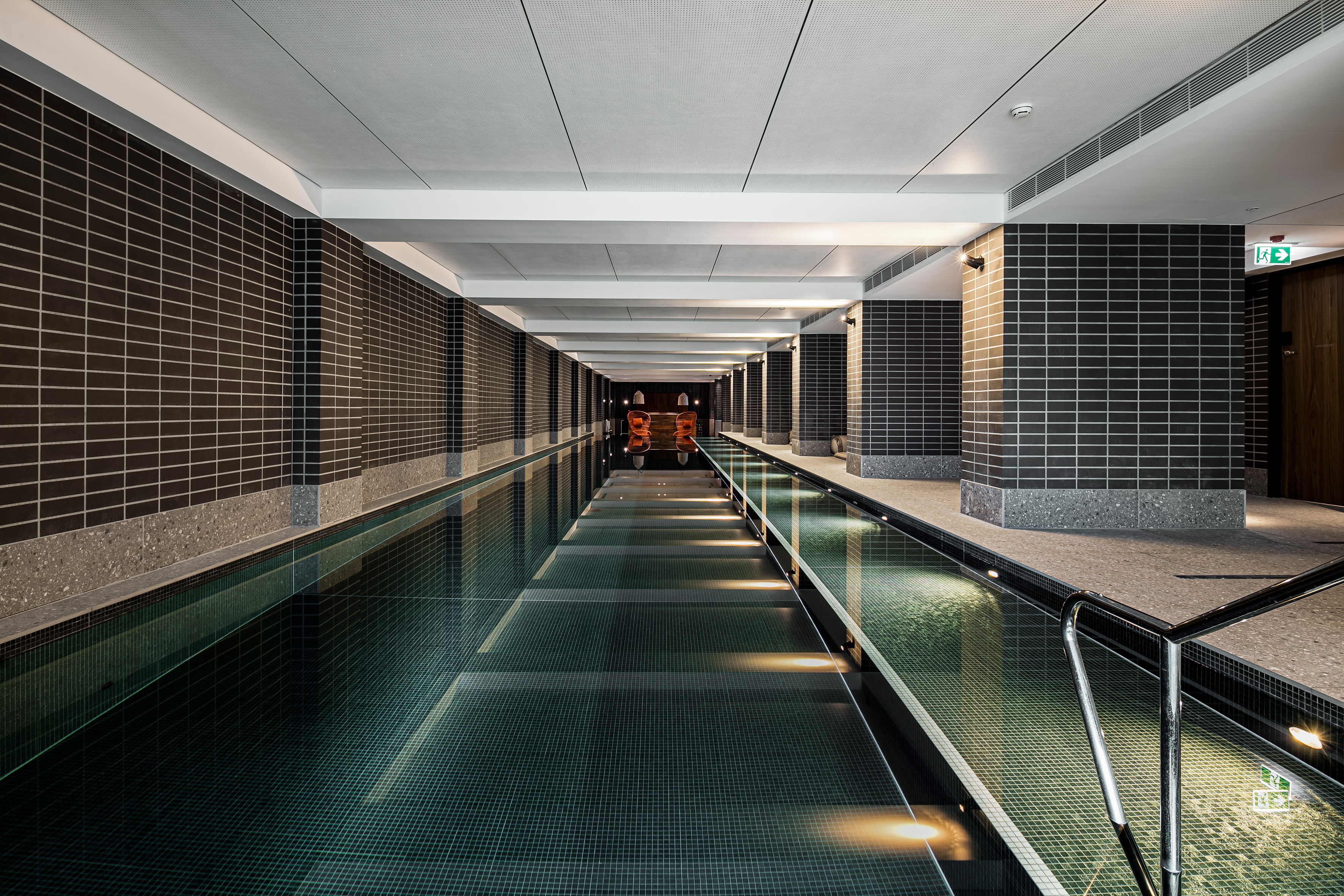 Hyatt Ceramic