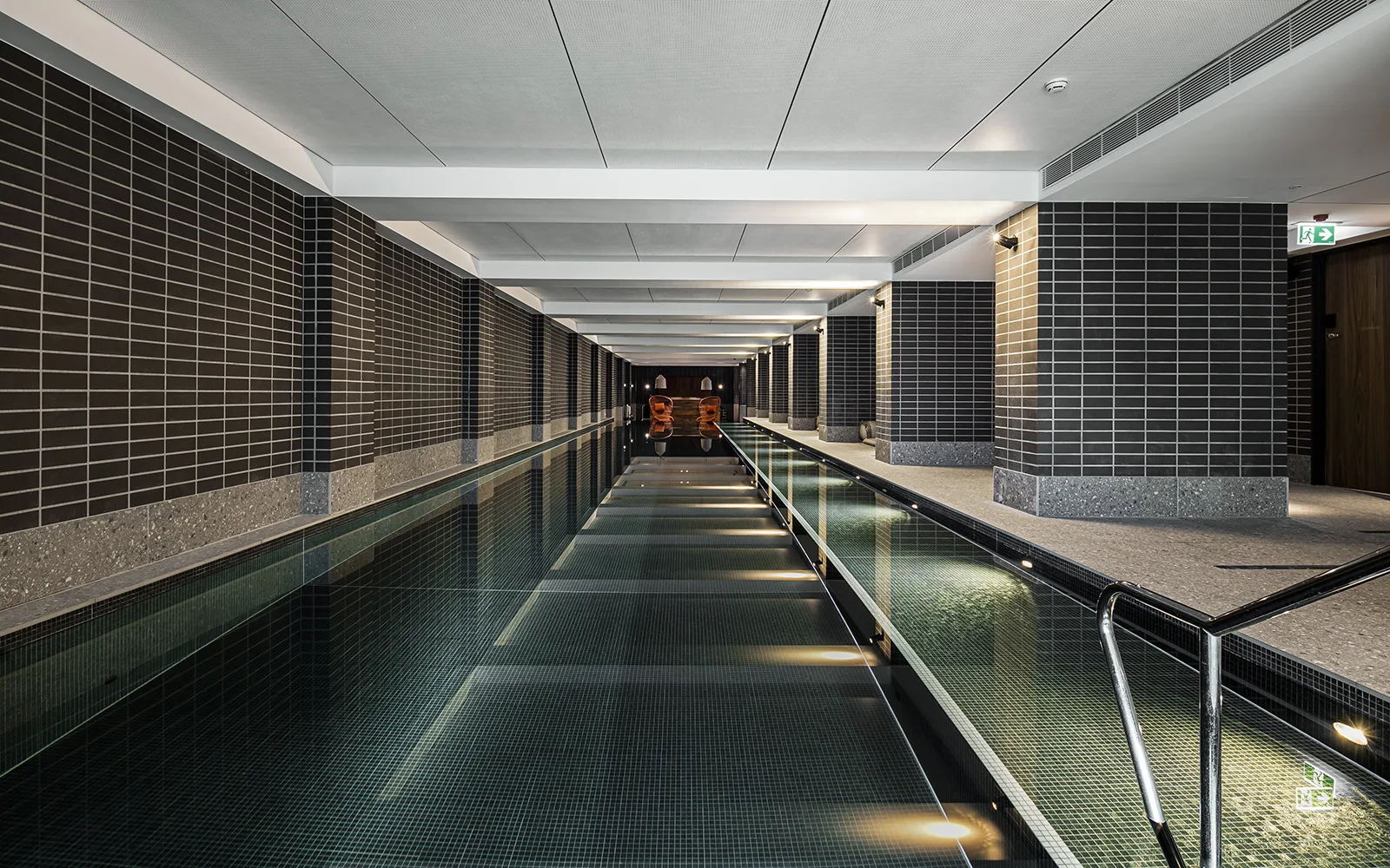 01 Hyatt
